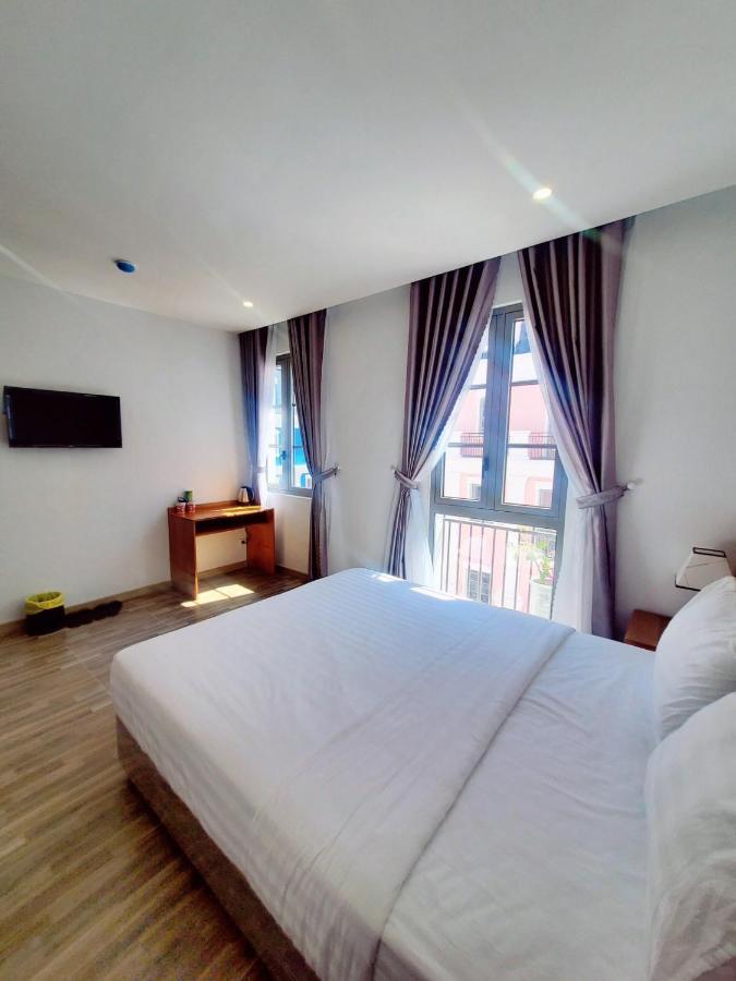 Sky Hotel 두옹 동 외부 사진